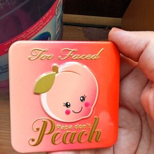 Too faced papa don't peach blush